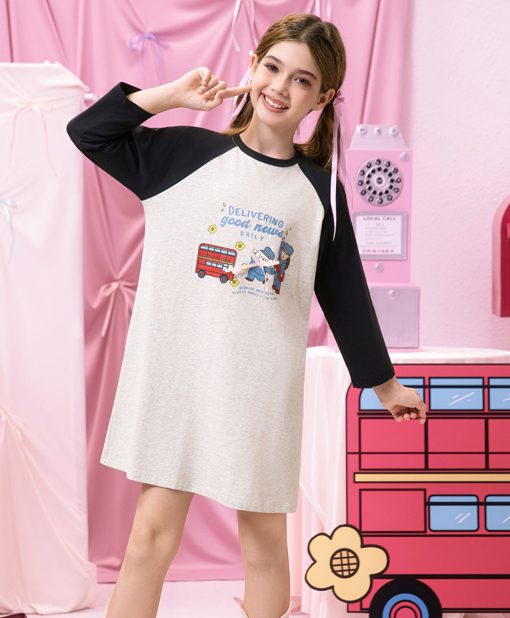 Junior Harmony in London Junior Long Sleeve Sleep Dress